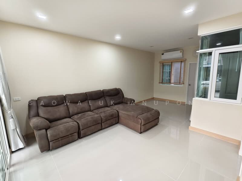 Golden Town Bangna km.5, Samut Prakan, Buanakarin, Bang Kaeo, Bang Plee, Samut Prakan, 4 Bedrooms, 140 sqm, Townhouse For Sale, by Saowaluk Anupong, 500252163 - DDproperty.com