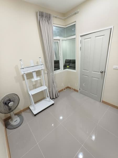 Golden Town Bangna km.5, Samut Prakan, Buanakarin, Bang Kaeo, Bang Plee, Samut Prakan, 4 Bedrooms, 140 sqm, Townhouse For Sale, by Saowaluk Anupong, 500252163 - DDproperty.com