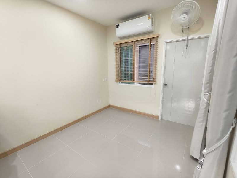 Golden Town Bangna km.5, Samut Prakan, Buanakarin, Bang Kaeo, Bang Plee, Samut Prakan, 4 Bedrooms, 140 sqm, Townhouse For Sale, by Saowaluk Anupong, 500252163 - DDproperty.com