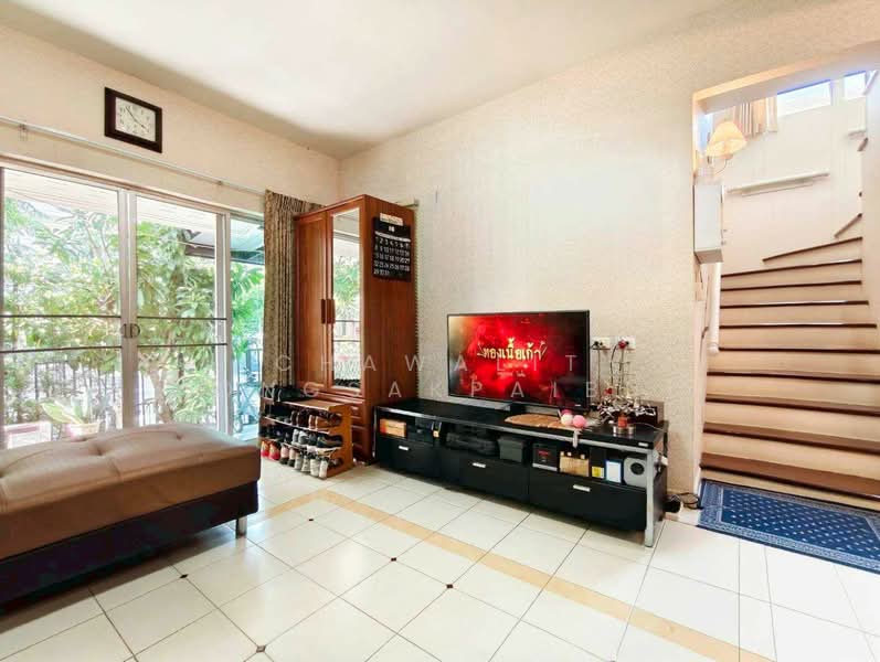 Prueklada Rangsit Klong 4, Pathum Thani, Sawai Pracharat Road, Lat Sawai, Lam Luk Ka, Pathum Thani, 4 Bedrooms, 250 sqm, Single Detached House For Sale, by CHAWALIT KONGSAKPAIBUL, 500252179 - DDproperty.com