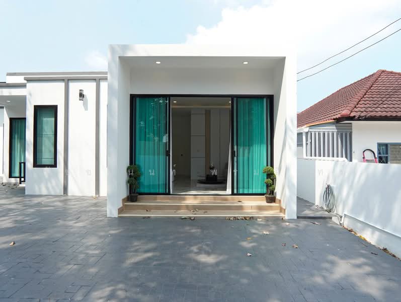 บ้านเดี่ยวสร้างใหม่ พัทยารุ่งเรือง, Chon Buri (Pattaya), Nong Pru, Bang Lamung (Pattaya), Chon Buri (Pattaya), 3 Bedrooms, 120 sqm, Single Detached House For Sale, by Ratchanon Promin, 500252186 - DDproperty.com