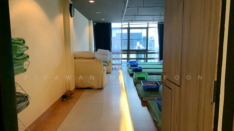 5-storey commercial building in Pratunam, Bangkok, Thanon Phaya Thai, Ratchathewi, Bangkok, , 300 sqm, Shophouse For Sale, by Piyawan Manitkoon, 500252193 - DDproperty.com