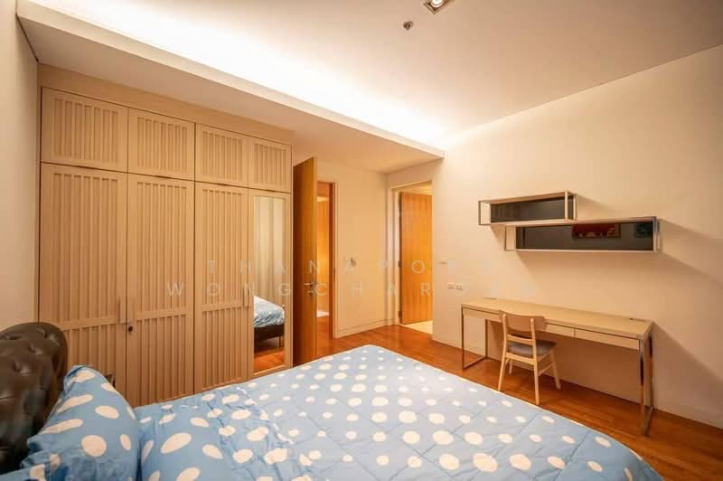 Domus 16, Bangkok, 19 Soi Sukhumvit 16, Khlong Toei, Khlong Toei, Bangkok, 3 Bedrooms, 167 sqm, Condo For Rent, by Thanaporn Wongcharoen, 500252207 - DDproperty.com