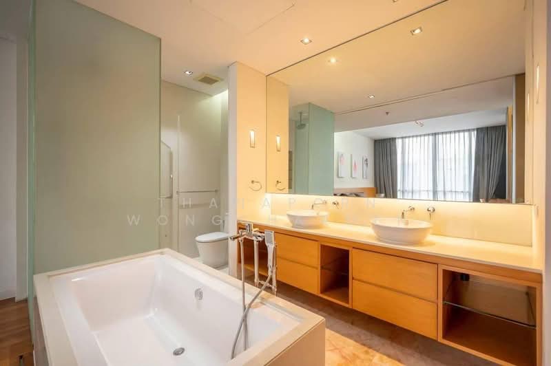 Domus 16, Bangkok, 19 Soi Sukhumvit 16, Khlong Toei, Khlong Toei, Bangkok, 3 Bedrooms, 167 sqm, Condo For Rent, by Thanaporn Wongcharoen, 500252207 - DDproperty.com
