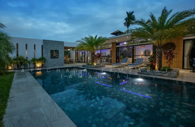 Stylish 4-Bedroom Villa with Private Sauna for Rent in Rawai, Phuket, Phuket, Rawai, Muang Phuket, Phuket, 4 Bedrooms, 400 sqm, Villa For Rent, by Apichaya Jamjarat (Amanda), 500252210 - DDproperty.com