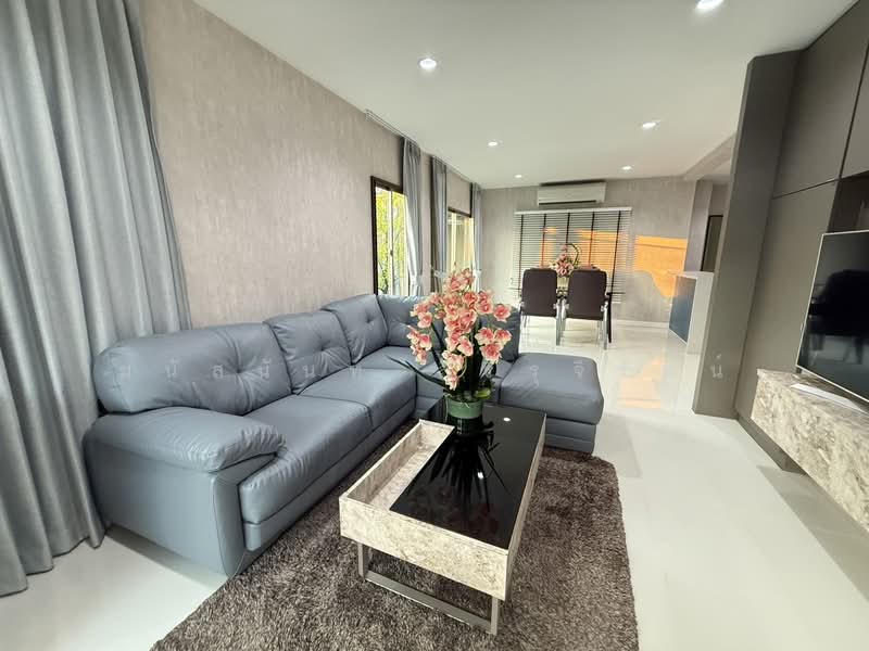 The Plant Estique Pattanakarn 38, Bangkok, Soi Pattanakarn 38, Suan Luang, Suan Luang, Bangkok, 3 Bedrooms, 167 sqm, Single Detached House For Rent, by มนัสนันท์ สิริรุจิรัตน์, 500252212 - DDproperty.com