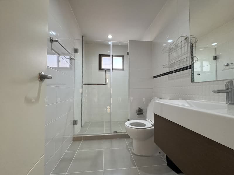 The Plant Estique Pattanakarn 38, Bangkok, Soi Pattanakarn 38, Suan Luang, Suan Luang, Bangkok, 3 Bedrooms, 167 sqm, Single Detached House For Rent, by มนัสนันท์ สิริรุจิรัตน์, 500252212 - DDproperty.com