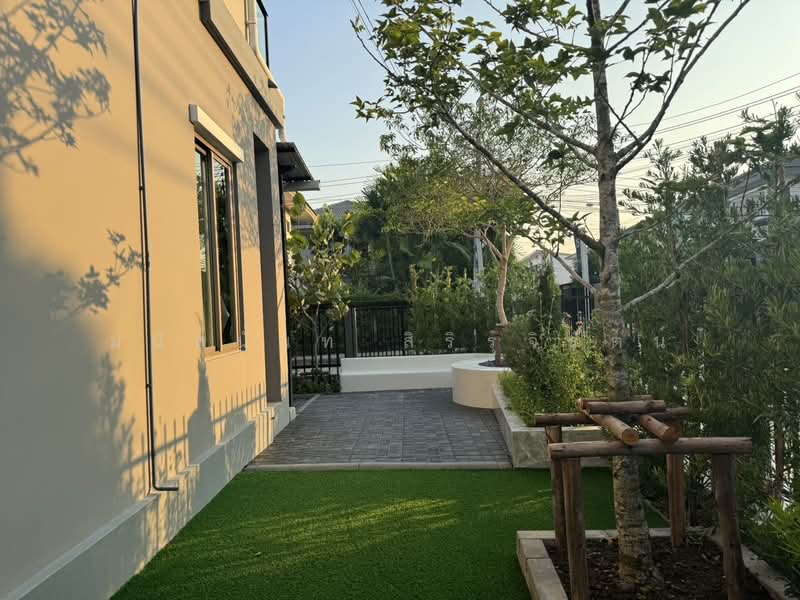 The Plant Estique Pattanakarn 38, Bangkok, Soi Pattanakarn 38, Suan Luang, Suan Luang, Bangkok, 3 Bedrooms, 167 sqm, Single Detached House For Rent, by มนัสนันท์ สิริรุจิรัตน์, 500252212 - DDproperty.com