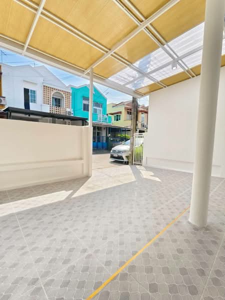 Wararak Rangsit Klong 3, Pathum Thani, Khlong Sam, Khlong Luang, Pathum Thani, 4 Bedrooms, 120 sqm, Townhouse For Sale, by วัลลภา จันทร์ชิรัตน์, 500252222 - DDproperty.com