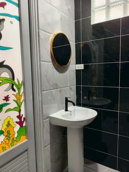 Wararak Rangsit Klong 3, Pathum Thani, Khlong Sam, Khlong Luang, Pathum Thani, 4 Bedrooms, 120 sqm, Townhouse For Sale, by วัลลภา จันทร์ชิรัตน์, 500252222 - DDproperty.com