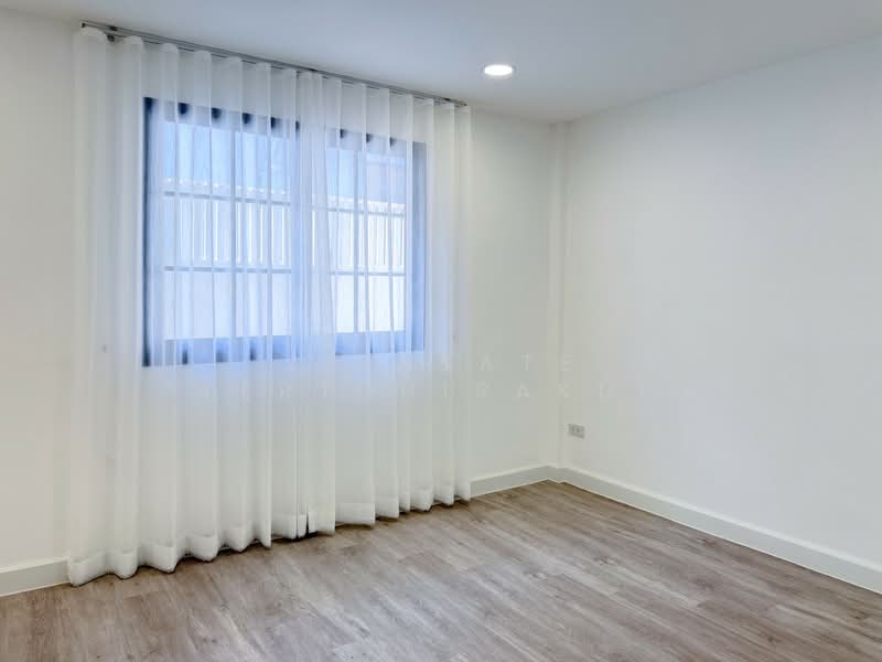 หมู่บ้านการท่าเรือ วชิรธรรมสาธิต สุขุมวิท101/1, Bangkok, Bang Chak, Phra Khanong, Bangkok, 2 Bedrooms, 120 sqm, Townhouse For Sale, by Jirasate Lertdhirakul, 500252257 - DDproperty.com