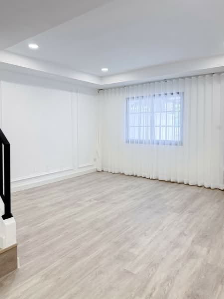 หมู่บ้านการท่าเรือ วชิรธรรมสาธิต สุขุมวิท101/1, Bangkok, Bang Chak, Phra Khanong, Bangkok, 2 Bedrooms, 120 sqm, Townhouse For Sale, by Jirasate Lertdhirakul, 500252257 - DDproperty.com