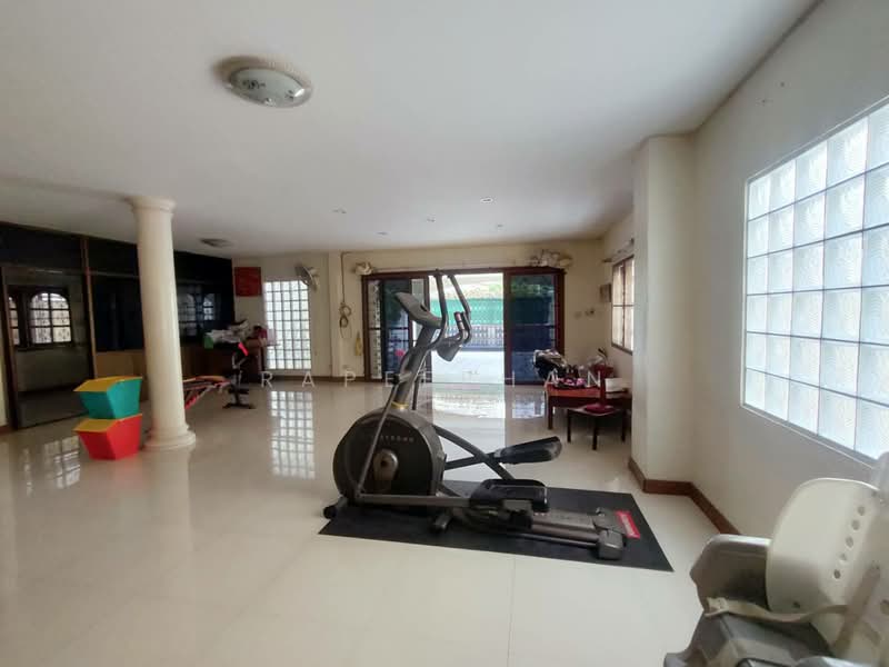Rangsiya Village, Udomsuk 58, Bangkok, Bang Na Nuea, Bang Na, Bangkok, 5 Bedrooms, 280 sqm, Single Detached House For Rent, by Rapeephan, 500252261 - DDproperty.com
