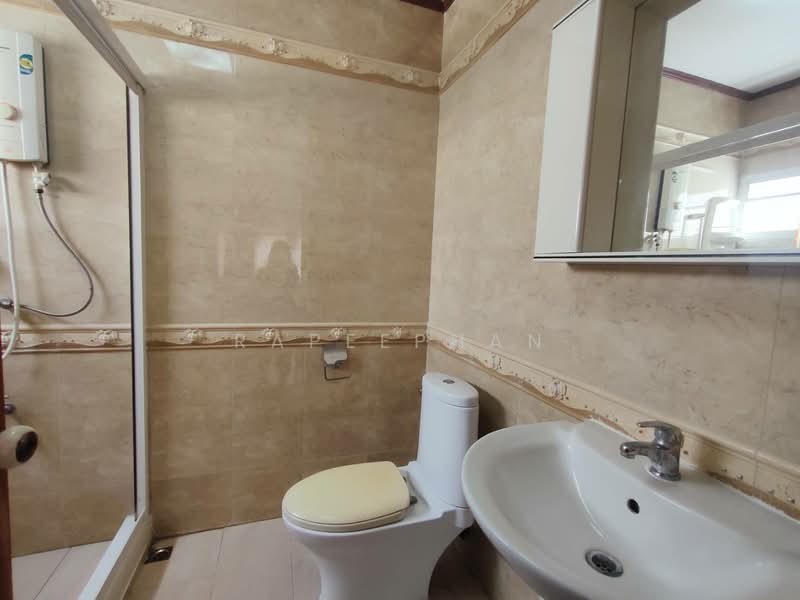 Rangsiya Village, Udomsuk 58, Bangkok, Bang Na Nuea, Bang Na, Bangkok, 5 Bedrooms, 280 sqm, Single Detached House For Rent, by Rapeephan, 500252261 - DDproperty.com