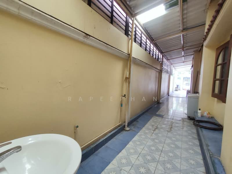 Rangsiya Village, Udomsuk 58, Bangkok, Bang Na Nuea, Bang Na, Bangkok, 5 Bedrooms, 280 sqm, Single Detached House For Sale, by Rapeephan, 500252264 - DDproperty.com