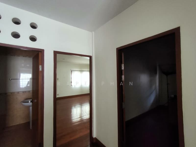 Rangsiya Village, Udomsuk 58, Bangkok, Bang Na Nuea, Bang Na, Bangkok, 5 Bedrooms, 280 sqm, Single Detached House For Sale, by Rapeephan, 500252264 - DDproperty.com