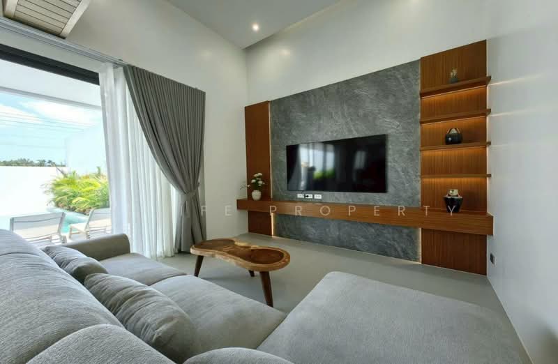 12R0576 Pool villa for rent 3 bedroom 3 bathroom 128,000/month at thalang have fully furnished, Phuket, Sri Sunthon, Thalang, Phuket, 3 Bedrooms, 250 sqm, Villa For Rent, by PK LIFE Property, 500252283 - DDproperty.com