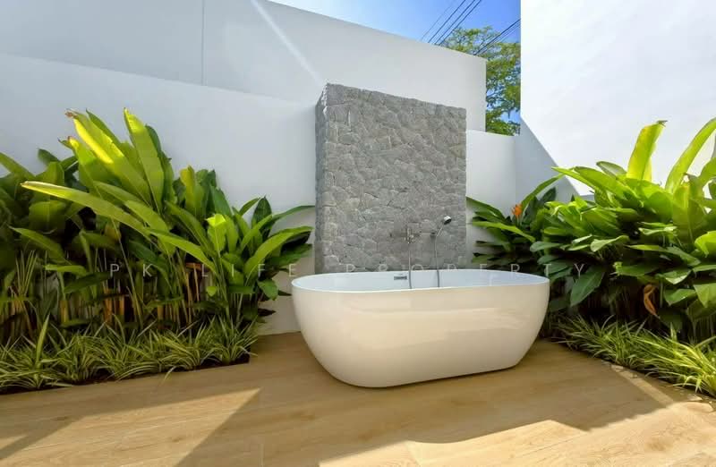 12R0576 Pool villa for rent 3 bedroom 3 bathroom 128,000/month at thalang have fully furnished, Phuket, Sri Sunthon, Thalang, Phuket, 3 Bedrooms, 250 sqm, Villa For Rent, by PK LIFE Property, 500252283 - DDproperty.com