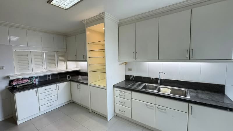 Richmond Palace, Bangkok, Soi Sukhumvit 43 Sukhumvit Road, Khlong Tan Nua, Watthana, Bangkok, 3 Bedrooms, 164 sqm, Condo For Rent, by Thida Thewinram, 500252288 - DDproperty.com