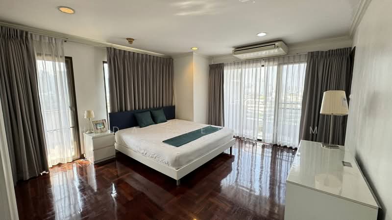 Richmond Palace, Bangkok, Soi Sukhumvit 43 Sukhumvit Road, Khlong Tan Nua, Watthana, Bangkok, 3 Bedrooms, 164 sqm, Condo For Rent, by Thida Thewinram, 500252288 - DDproperty.com