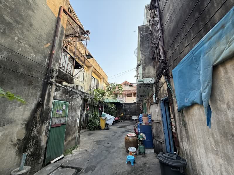 ขายอาคารพาณิชย์ 11 หลัง ทำเลทอง ถนนจันทน์ 45 แยก 6, Bangkok, Bang Rak, Bang Rak, Bangkok, , 120 sqm, Shophouse For Sale, by สุดาวดี อินต๊ะอ้าย, 500252302 - DDproperty.com