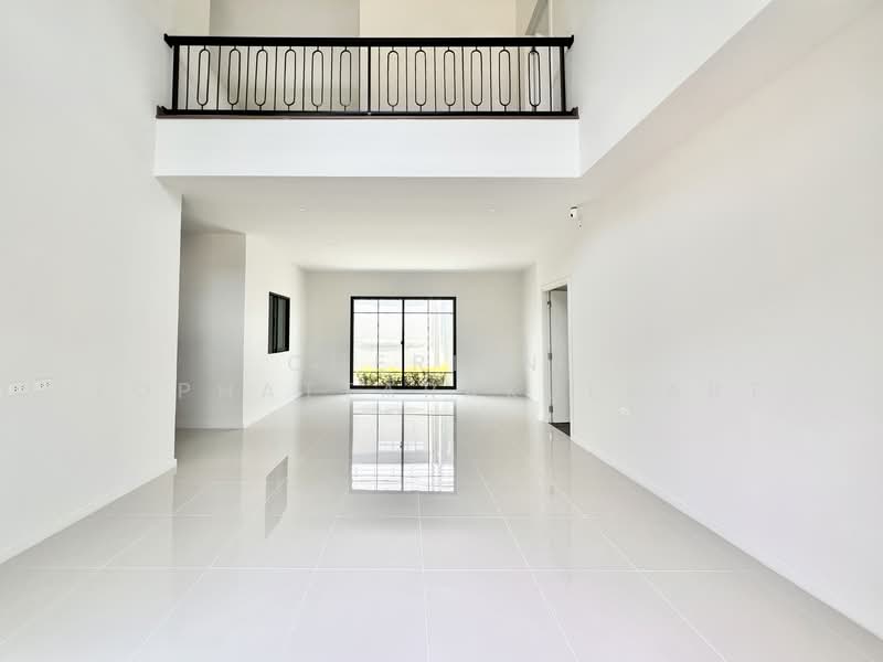 Grand Britannia Krungthep Kreetha – Suvarnabhumi, Bangkok, ร่มเกล้า, Khlong Sam Prawet, Lat Krabang, Bangkok, 4 Bedrooms, 300 sqm, Single Detached House For Sale, by Cherlin  Lophattarakulsart, 500252308 - DDproperty.com