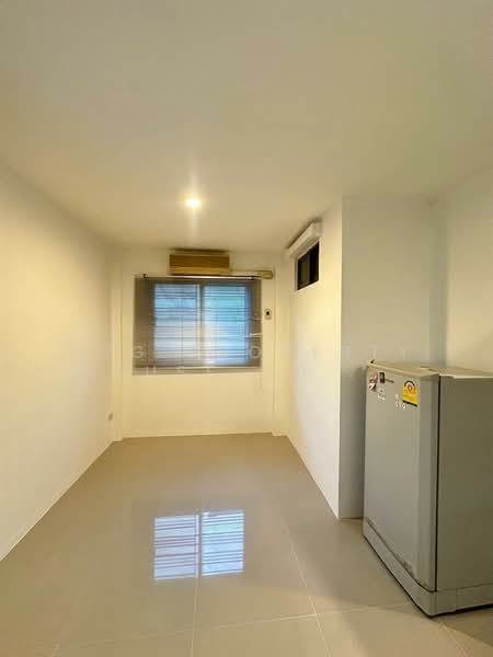 Perfect Place Sukhumvit 77-Suvarnabhumi : เพอร์เฟค เพลส สุขุมวิท77-สุวรรณภูมิ, สมุทรปราการ, ถนนลาดกระบัง, ราชาเทวะ, บางพลี, สมุทรปราการ, 160 ตร.ม., บ้านเดี่ยว ให้เช่า, โดย NTG Property House Co.,Ltd., 500252332 - DDproperty.com