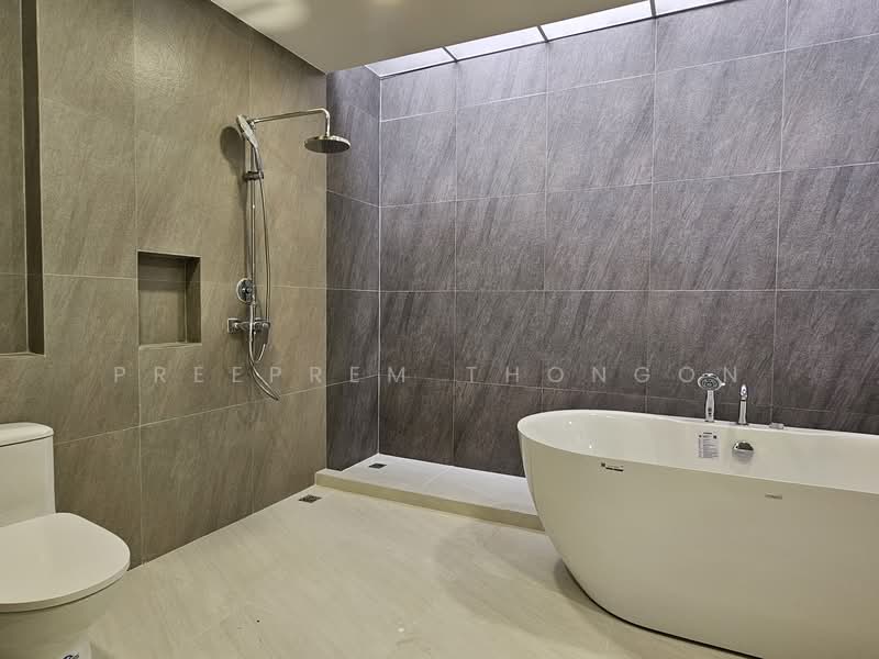 ทาวน์โฮม พหลโยธิน 23, Bangkok, Chatuchak, Chatuchak, Bangkok, 2 Bedrooms, 250 sqm, Townhouse For Sale, by Preeprem Thongon, 500252336 - DDproperty.com