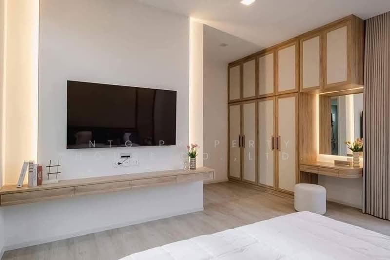 VIVE Krungthep Kreetha, Bangkok, Krungthep Kreetha Road, Saphan Sung, Saphan Sung, Bangkok, 4 Bedrooms, 421 sqm, Single Detached House For Rent, by NTG Property House Co.,Ltd., 500252366 - DDproperty.com
