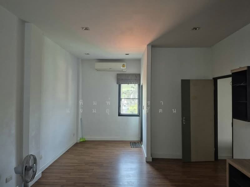 Cozy @ Ladprao 41, Bangkok, 99-17 Soi Lat Phrao 41 Yak 6-7, Chan Kasem, Chatuchak, Bangkok, 3 Bedrooms, 190 sqm, Townhouse For Rent, by พิมพ์ภัทรา แจ่มอุลิตรัตน, 500252371 - DDproperty.com