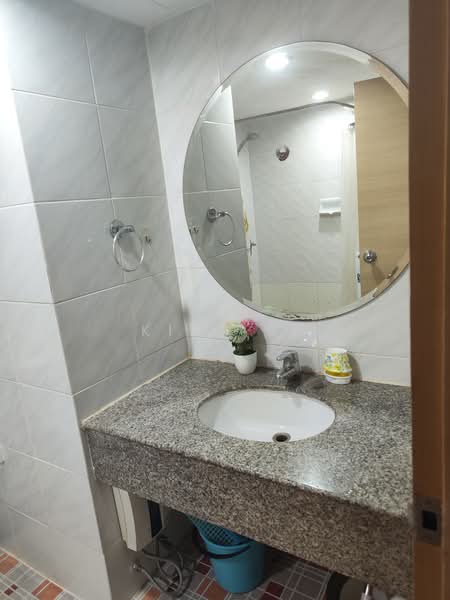 Omni Tower Sukhumvit Nana : ออมนิ ทาวเวอร์ สุขุมวิท นานา, กรุงเทพ, 69 ซอย สุขุมวิท 4, คลองเตย, คลองเตย, กรุงเทพ, 32 ตร.ม., คอนโด ให้เช่า, โดย Kiat S., 500252378 - DDproperty.com