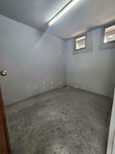 Sriwara Town in Town, Bangkok, Sriwara Road, Phlapphla, Wang Thonglang, Bangkok, 8 Bedrooms, 600 sqm, Townhouse For Rent, by บุษบา รัตนวงษ์ชัย, 500252387 - DDproperty.com