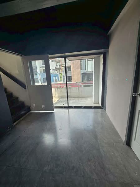 Sriwara Town in Town, Bangkok, Sriwara Road, Phlapphla, Wang Thonglang, Bangkok, 8 Bedrooms, 600 sqm, Townhouse For Rent, by บุษบา รัตนวงษ์ชัย, 500252387 - DDproperty.com