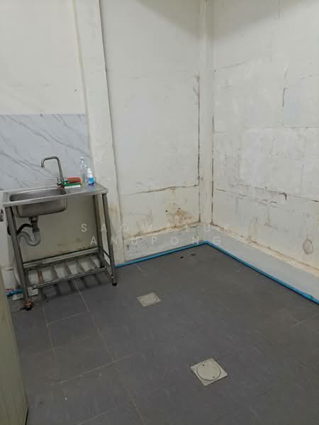 เสนาวิลล่า 84 ถนนลาดพร้าว แฮปปี้แลนด์, Bangkok, Khlong Chan, Bang Kapi, Bangkok, 2 Bedrooms, 100 sqm, Townhouse For Sale, by Saowaluk Anupong, 500252406 - DDproperty.com