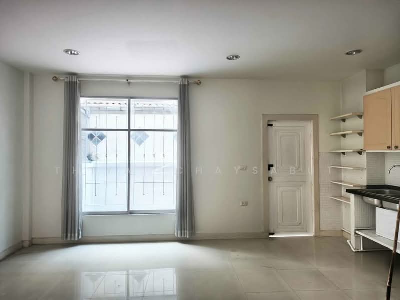 Baan Klang Muang Monte-Carlo, Bangkok, Moobaan Klang Muang Monte-Carlo Road, Ratchavipha, Lat Yao, Chatuchak, Bangkok, 3 Bedrooms, 200 sqm, Townhouse For Sale, by Thiya​ Chaysabut, 500252418 - DDproperty.com