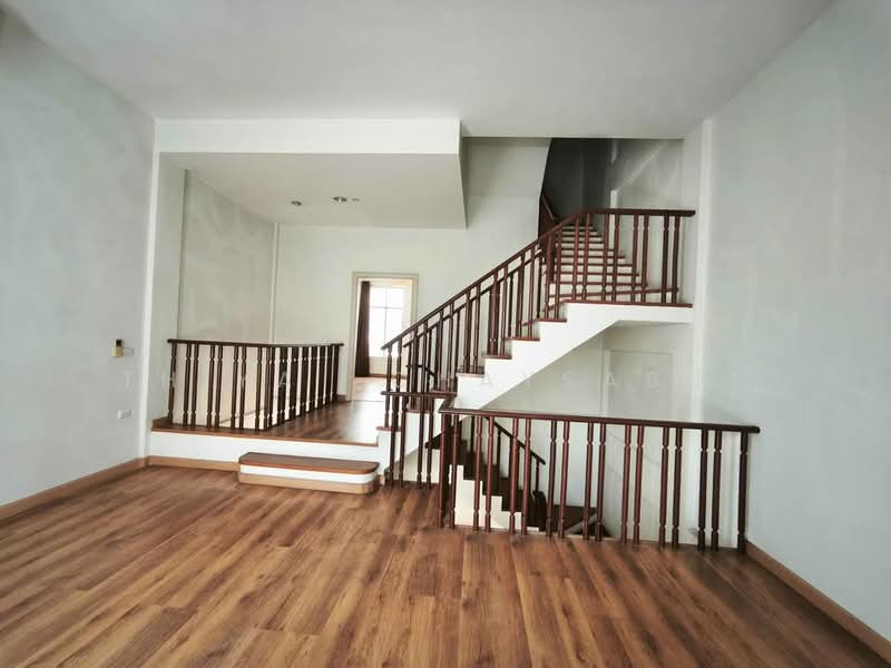 Baan Klang Muang Monte-Carlo : บ้านกลางเมือง มอนติ-คาร์โล, กรุงเทพ, ถนน หมู่บ้านกลางเมืองมอลติ-คาโล รัชวิภา, ลาดยาว, จตุจักร, กรุงเทพ, 200 ตร.ม., ทาวน์เฮ้าส์ ขาย, โดย Thiya​ Chaysabut, 500252418 - DDproperty.com