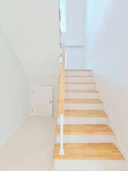 Centro Srinakarin-Bangna, Bangkok, Chaloem Phrakiat Rama 9 Road, Nong Bon, Prawet, Bangkok, 4 Bedrooms, 205 sqm, Single Detached House For Sale, by Supajee Wattanarom, 500252419 - DDproperty.com