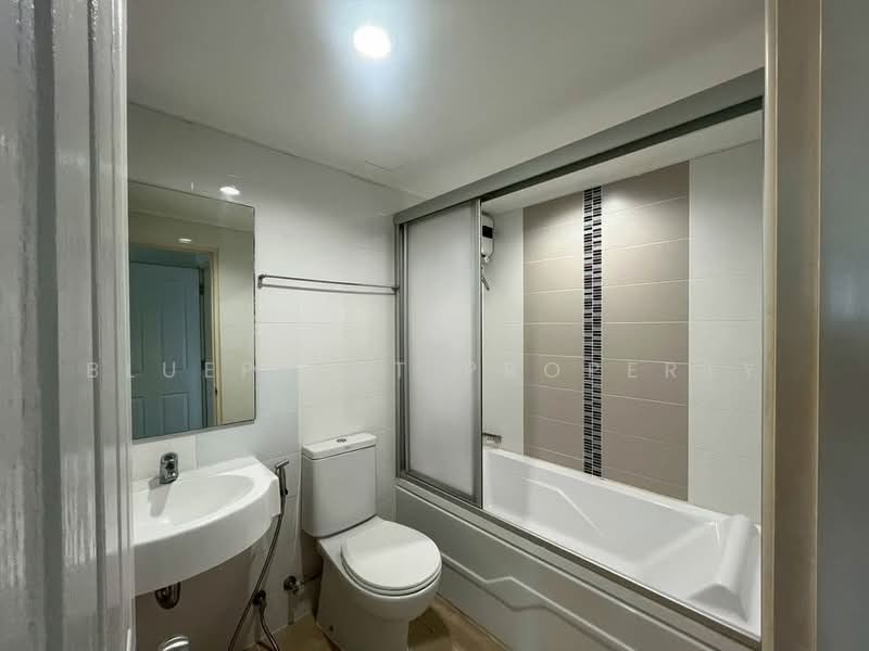 Lumpini Place Rama 9-Ratchada, Bangkok, Rama 9 Road, Huai Khwang, Huai Khwang, Bangkok, 2 Bedrooms, 72 sqm, Condo For Sale, by Blueprint Property, 500252434 - DDproperty.com