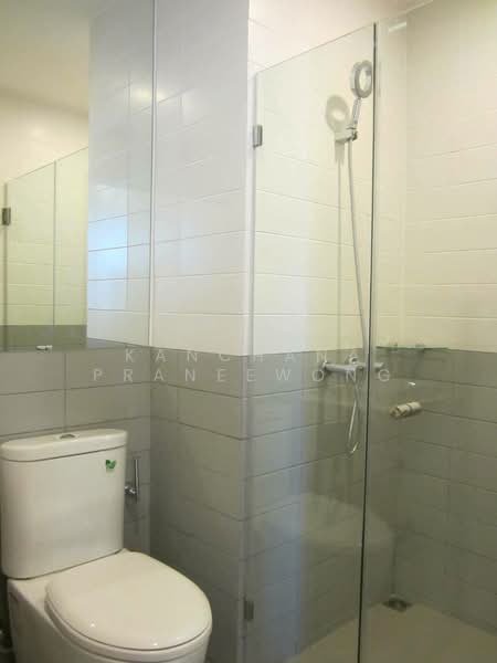 IDEO MOBI Sukhumvit 81, Bangkok, 2097 Sukhumvit Road, Bang Chak, Phra Khanong, Bangkok, 2 Bedrooms, 55 sqm, Condo For Rent, by Kanchana Praneewong, 500252435 - DDproperty.com