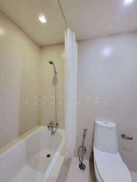 Noble Solo, Bangkok, 988 Thong Lo, Khlong Tan Nua, Watthana, Bangkok, 1 Bedroom, 32 sqm, Condo For Rent, by Kanchana Praneewong, 500252437 - DDproperty.com