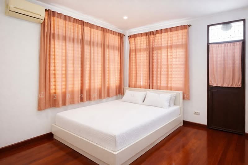 ไม่พบโครงการ, Bangkok, ประชาราษฎร์บำเพ็ญ 22-28, Samsen Nok, Huai Khwang, Bangkok, 3 Bedrooms, 270 sqm, Single Detached House For Rent, by ณัฐพงศ์ สุนทรอรุณ, 500252450 - DDproperty.com