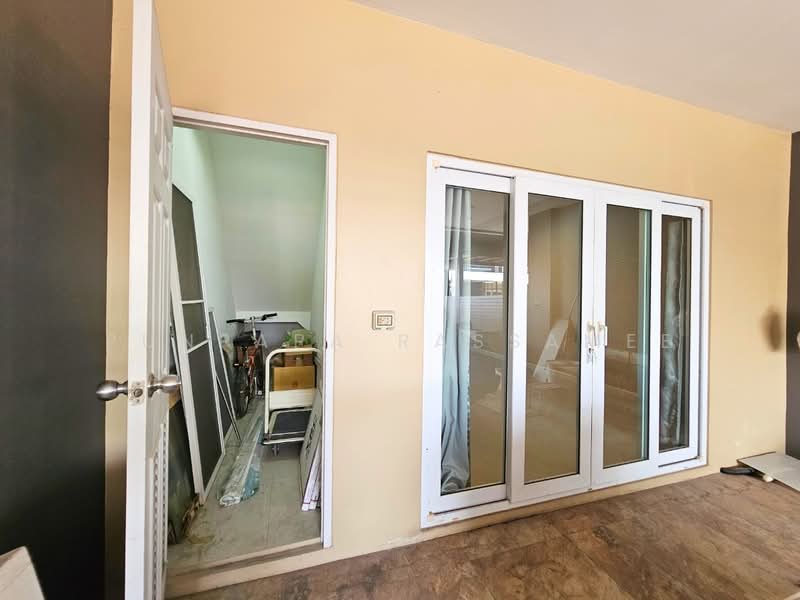 The Story Ratchaphruk, Nonthaburi, Bang Kruai-Sai Noi Road, Bang Krang, Muang Nonthaburi, Nonthaburi, 4 Bedrooms, 165 sqm, Townhouse For Sale, by Punpapa Rassamee, 500252502 - DDproperty.com