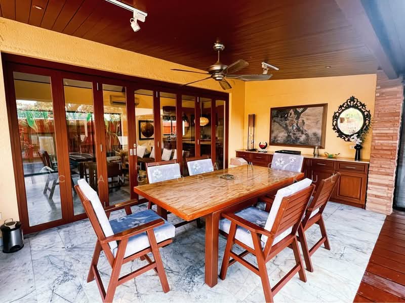 View Talay Villas : วิว ทะเล วิลล่า, ชลบุรี, ถนนพัทยาเหนือ, นาเกลือ, บางละมุง, ชลบุรี, 200 ตร.ม., วิลล่า ขาย, โดย Thanyalag Chanchodtanakul, 500252527 - DDproperty.com