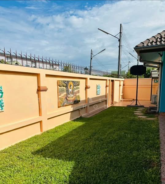 3-BR House, Prachuap Khiri Khan, Hua Hin, Hua Hin, Prachuap Khiri Khan, 3 Bedrooms, 150 sqm, Single Detached House For Sale, by Thanyalag Chanchodtanakul, 500252530 - DDproperty.com
