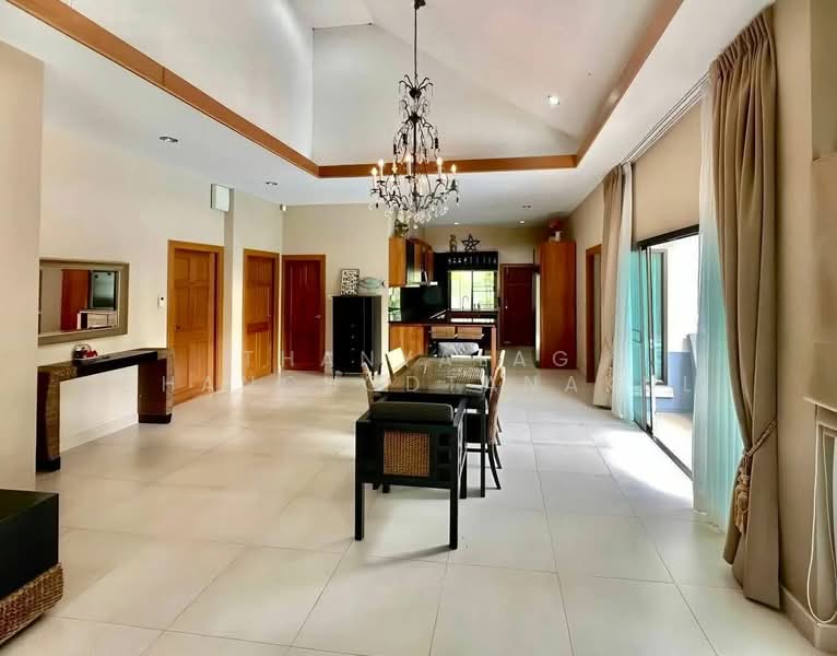 Baan Dusit Pattaya Lake, Chon Buri (Pattaya), Entrance Road, Huai Yai, Bang Lamung (Pattaya), Chon Buri (Pattaya), 3 Bedrooms, 648 sqm, Villa For Sale, by Thanyalag Chanchodtanakul, 500252533 - DDproperty.com