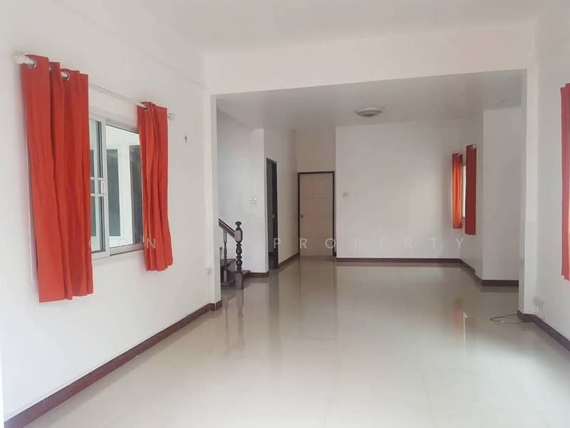 บ้านแฝด 2 ชั้น ติดถนนรามอินททรา, กรุงเทพ, -, คันนายาว, คันนายาว, กรุงเทพ, 21 ตร.ม., บ้านเดี่ยว ขาย, โดย Connex Property, 500252554 - DDproperty.com