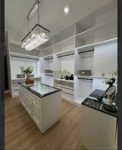 4-BR Villa, Chon Buri (Pattaya), Na Kloe, Bang Lamung (Pattaya), Chon Buri (Pattaya), 4 Bedrooms, 400 sqm, Villa For Sale, by Thanyalag Chanchodtanakul, 500252561 - DDproperty.com