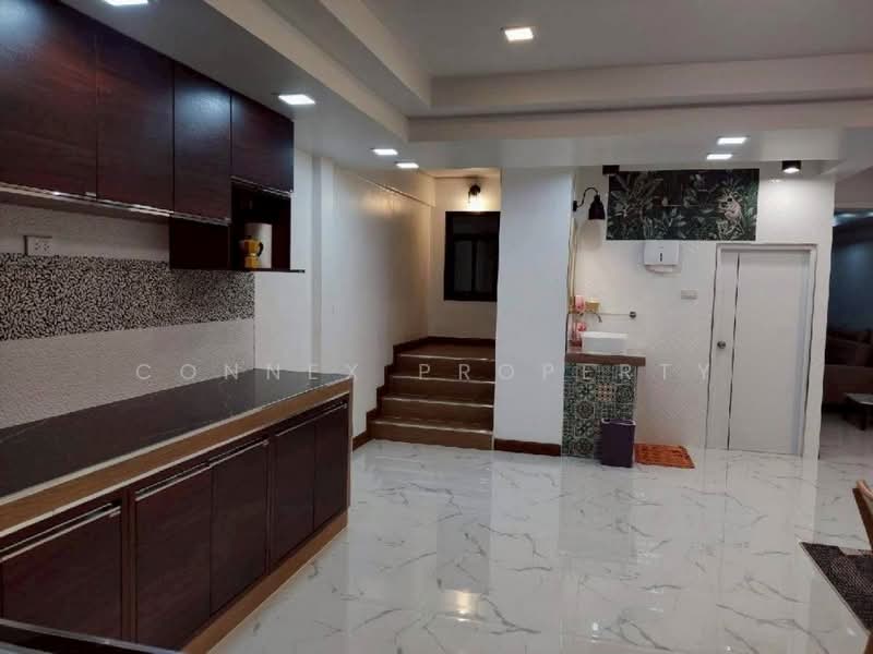 Two-story townhome, Sukhumvit Soi 68., Bangkok, -, Bang Na Nuea, Bang Na, Bangkok, 3 Bedrooms, 21 sqm, Townhouse For Sale, by Connex Property, 500252570 - DDproperty.com
