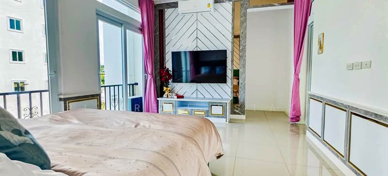 5 Bedroom Luxury Villa for Sale in Huay Yai Pattaya, Chon Buri (Pattaya), Bang Lamung, Bang Lamung (Pattaya), Chon Buri (Pattaya), 5 Bedrooms, 379 sqm, Villa For Sale, by PLC real estate, 500252571 - DDproperty.com