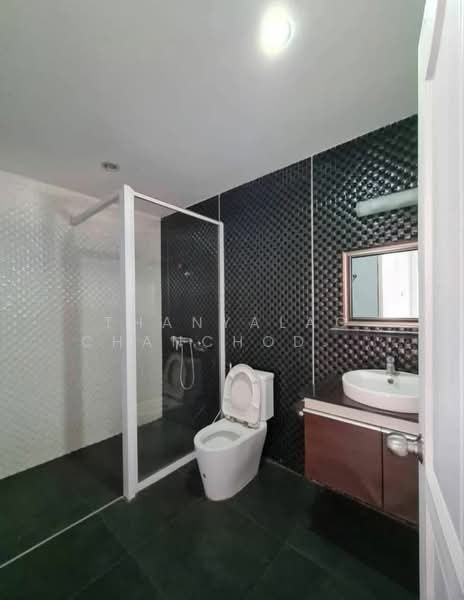 undefined, Chon Buri (Pattaya), Nong Pru, Bang Lamung (Pattaya), Chon Buri (Pattaya), 4 Bedrooms, 440 sqm, Single Detached House For Sale, by Thanyalag Chanchodtanakul, 500252592 - DDproperty.com